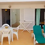Oura Sunset Apartamento