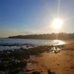 Oura Sunset Apartamento
