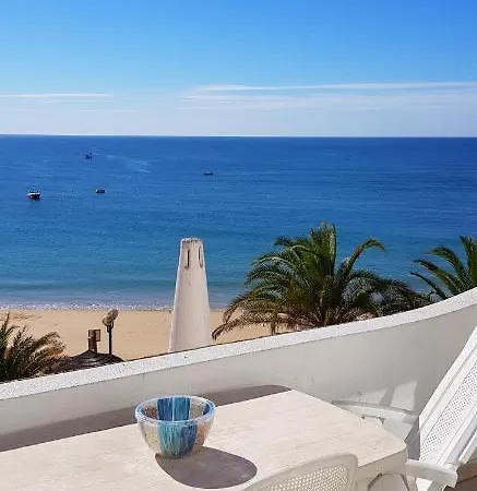 Oura Sunset Apartment *