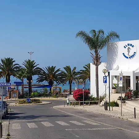 Oura Sunset Apartment *