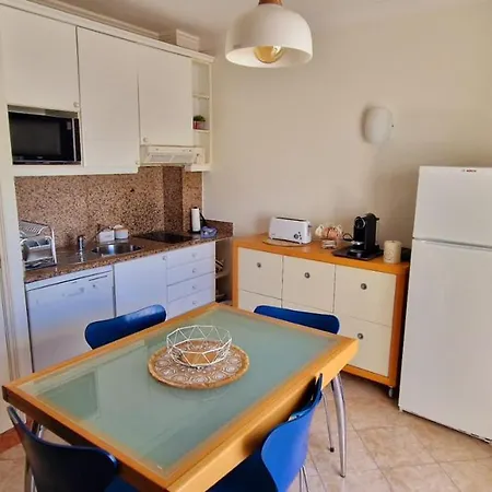 Lägenhet Oura Sunset