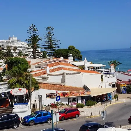 Oura Sunset Αλμπουφέιρα