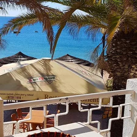 Oura Sunset Διαμέρισμα *